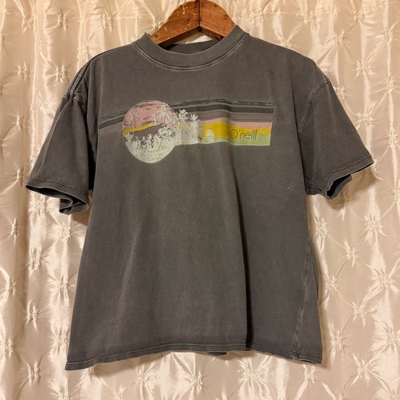 O'Neill Charcoal Gray Sunset Palm Graphic Cropped Tee Shirt Surf Beach - Picture 1 of 9